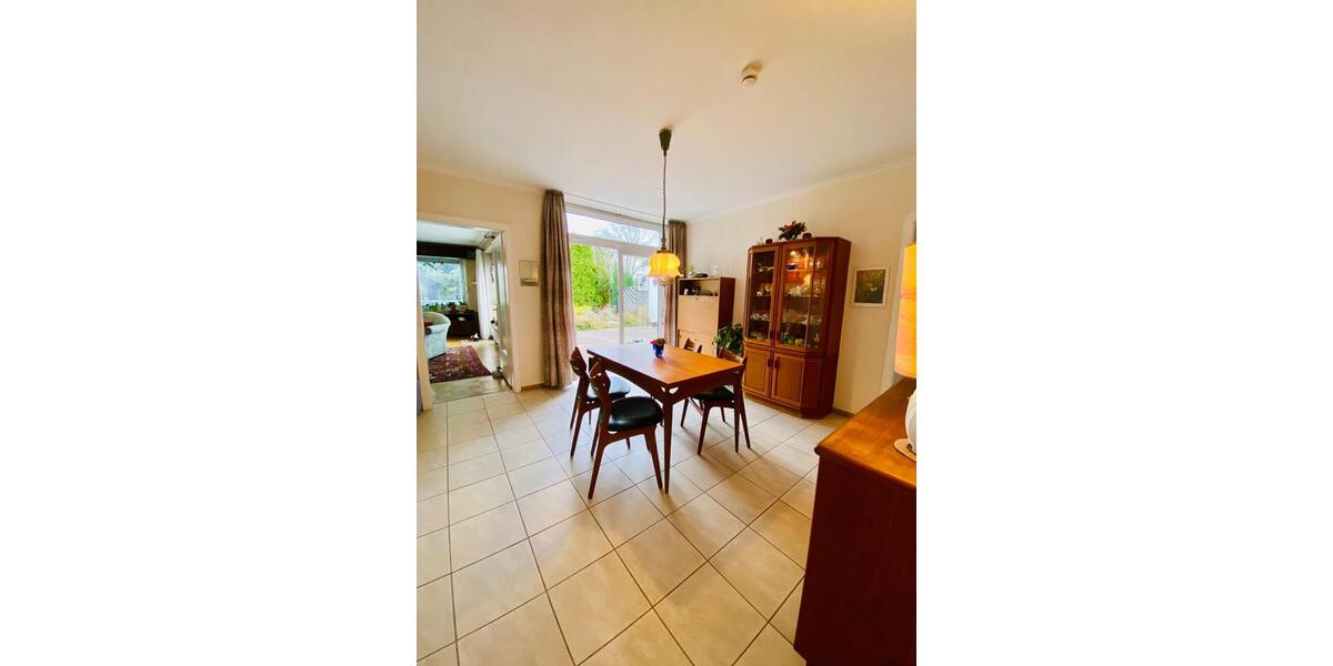 Reihenhaus Reinbek - 4 Zimmer, 93 m&sup2;, 399.000&euro; | Angebot:26196767