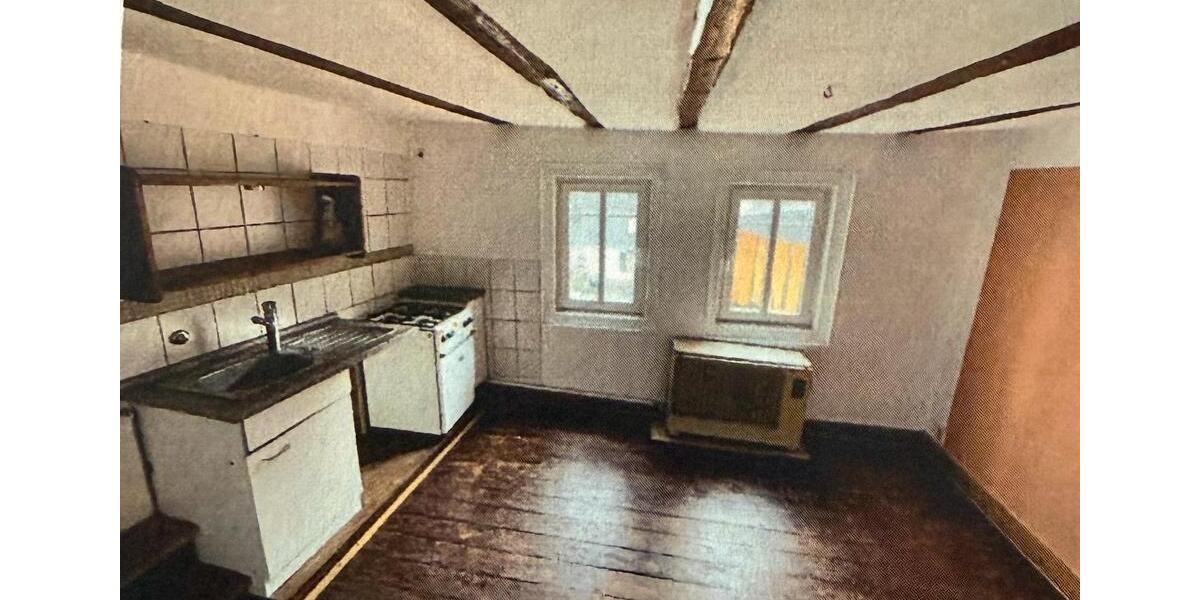Einfamilienhaus Herborn - 5 Zimmer, 121 m&sup2;, 129.000&euro; | Angebot:26857845