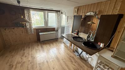 SANIERUNGSOBJEKT MIT POTENZIAL - Mehrfamilienhaus, Wohnhaus Helsa | Angebot:27016542