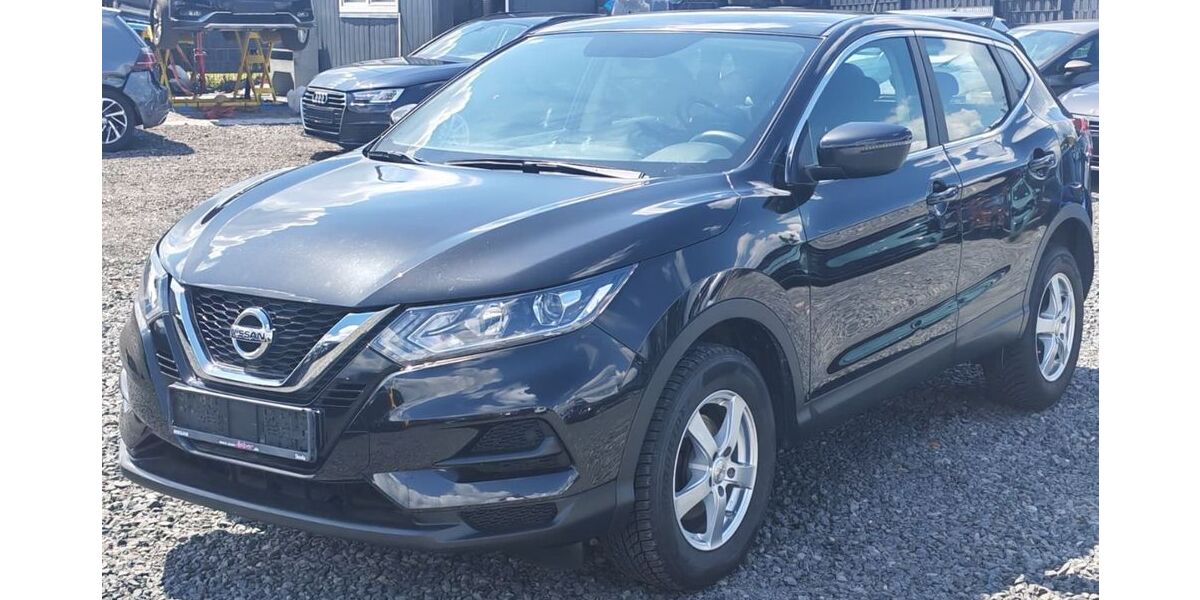 Nissan Qashqai 182.676 km 8.687 &euro; Rosdorf 37124