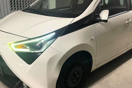 Toyota Aygo (X) 189.000 km 5.750 &euro; Muenchen 81825