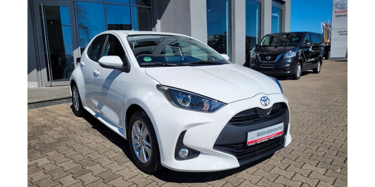 Toyota Yaris 14.820 km 20.949 &euro; Königsbrunn / Augsburg 86343