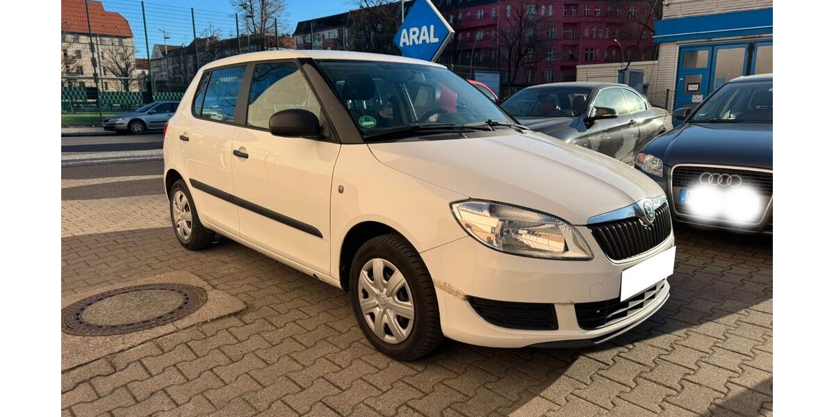 Skoda Fabia 240.000 km 1.650 &euro; Berlin 12045