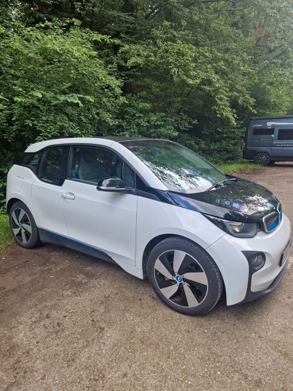 i3