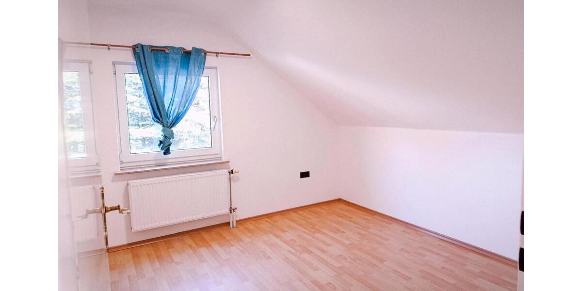 Dachgeschoßwohnung Scheeßel - 2 Zimmer, 20 m&sup2;, 450&euro; | Angebot:26256627