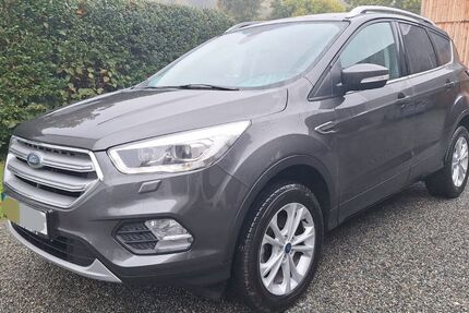 Ford Kuga 57.588 km 15.900 € Ködnitz 95361