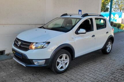 Dacia Sandero 84.600 km 8.999 &euro; Baden-Württemberg - Wendlingen am Neckar 73240
