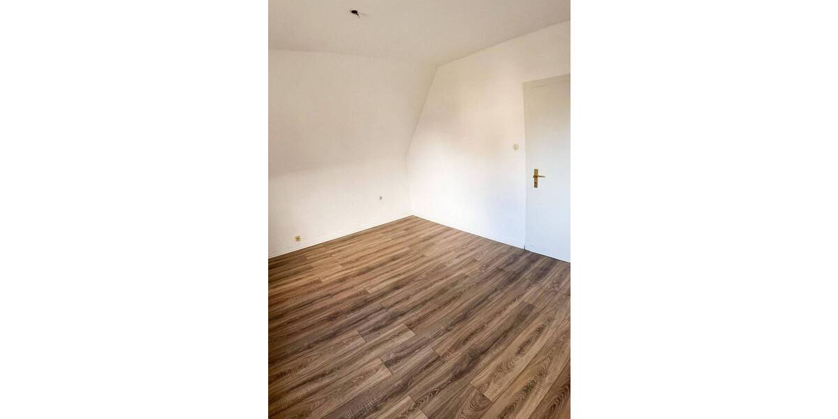 Einfamilienhaus Halle - 6 Zimmer, 131 m&sup2;, 269.000&euro; | Angebot:26733711