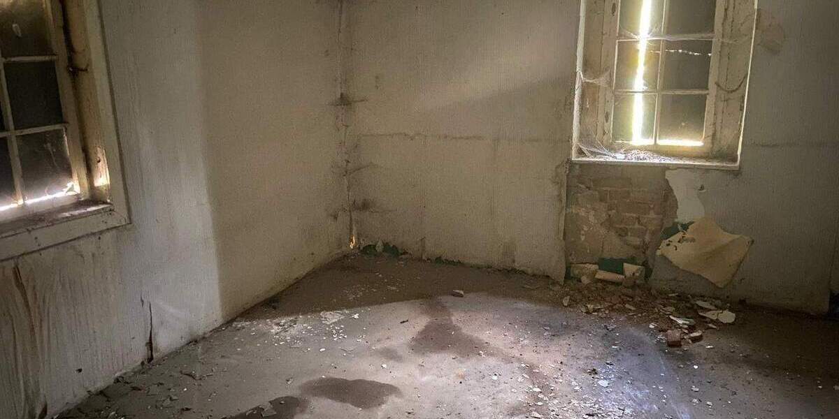 Mehrfamilienhaus, Wohnhaus Kaiserpfalz Wendelstein - 2 Zimmer, 400 m&sup2;, 150.000&euro; | Angebot:26878663