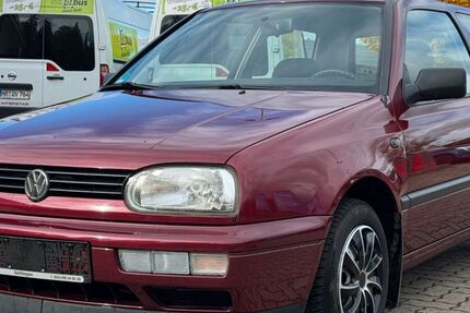 VW Golf 145.528 km 2.990 &euro; Göttingen 37081