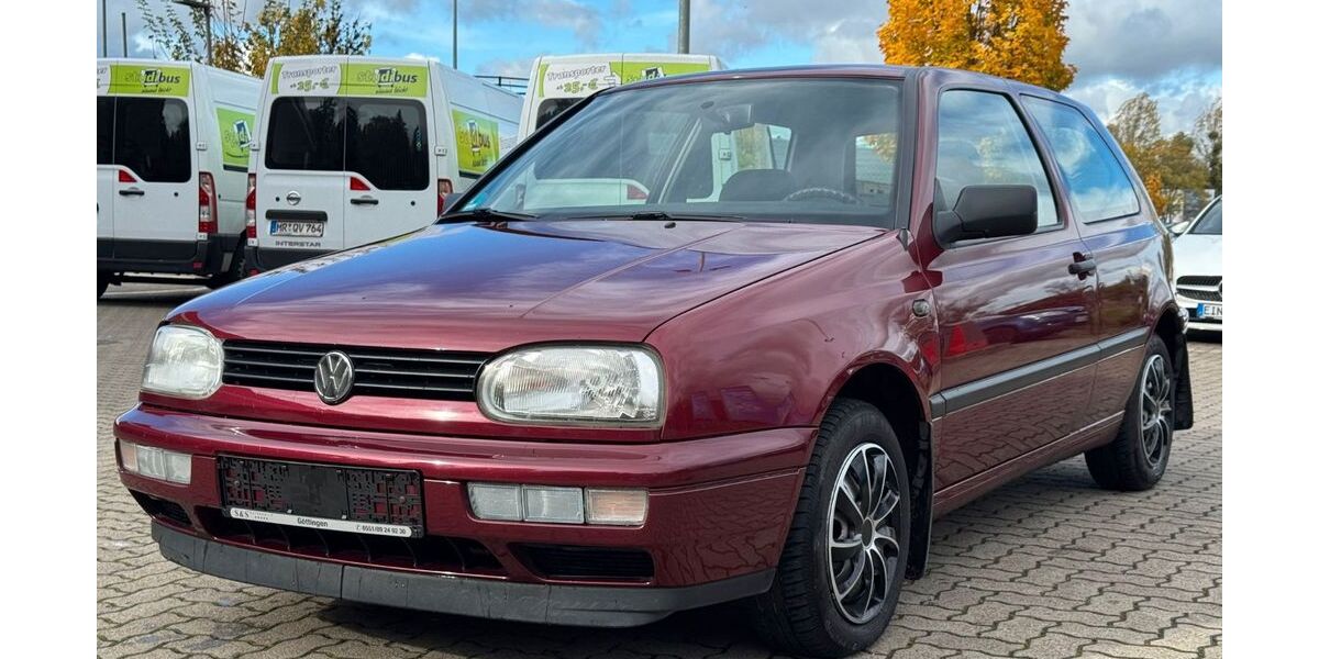 VW Golf 145.528 km 2.990 &euro; Göttingen 37081