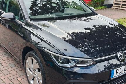 VW Golf 82.000 km 22.490 &euro; Klein Nordende 25336