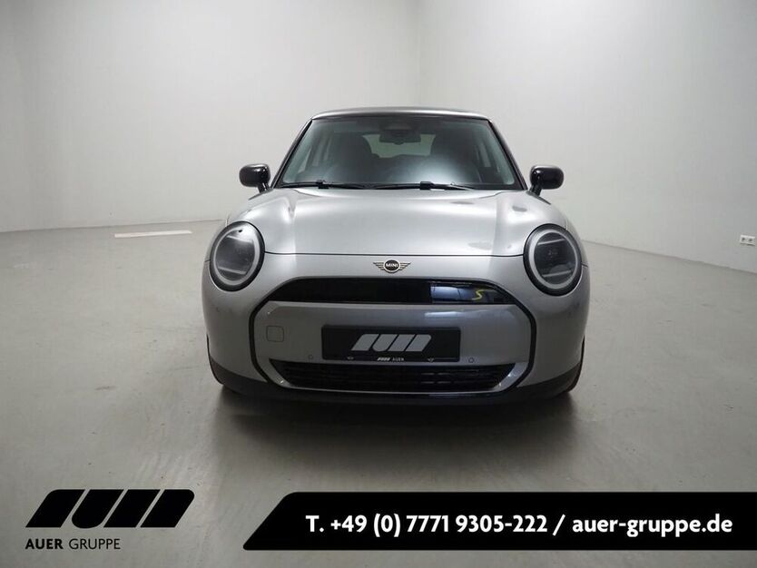 Cooper SE