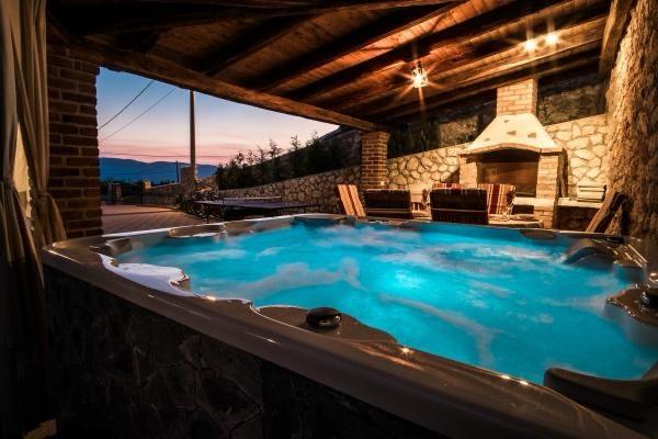 Villa Sundern (Sauerland) - 3 Zimmer, 130 m&sup2;, 670.000&euro; | Angebot:26164913