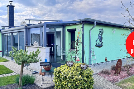 HORN IMMOBILIEN ++ Einfamilienhaus mit Wintergarten, Kamin und Gästehaus in Krugsdorf bei Pasewalk - Haus Krugsdorf | Angebot:26339663