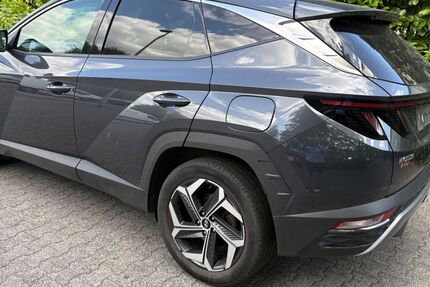 Hyundai TUCSON 212.605 km 16.601 &euro; Frankfurt am Main 60389