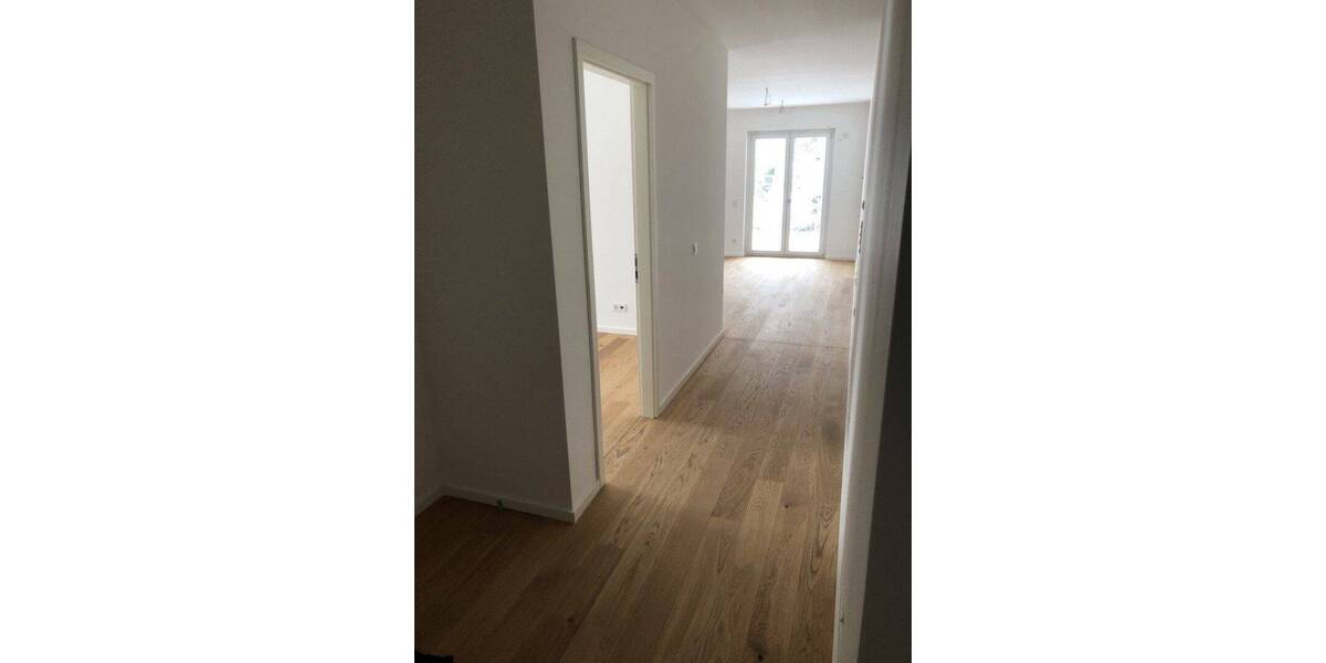 Etagenwohnung Hannover List - 3 Zimmer, 86 m&sup2;, 1.350&euro; | Angebot:26847002