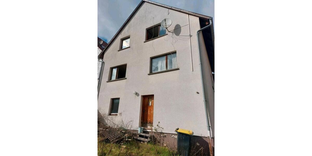 Einfamilienhaus Heldburg - 6 Zimmer, 100 m&sup2;, 70.000&euro; | Angebot:26511553