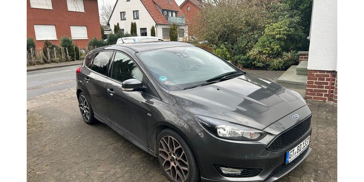 Ford Focus 71.500 km 9.999 &euro; Rheda-Wiedenbrück 33378