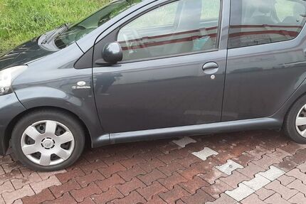 Toyota Aygo (X) 139.860 km 2.599 &euro; Mainz 55124