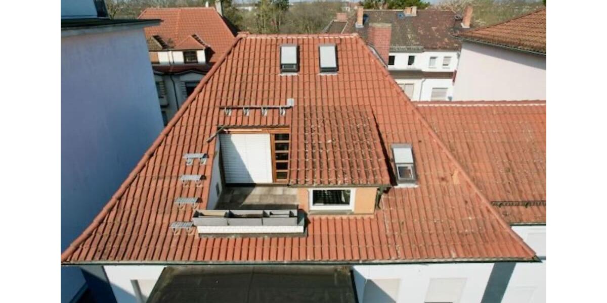 Stilvolle 2,5-Raum-Dachgeschosswohnung, gehobene Innenausstattung 2.5 zimmer