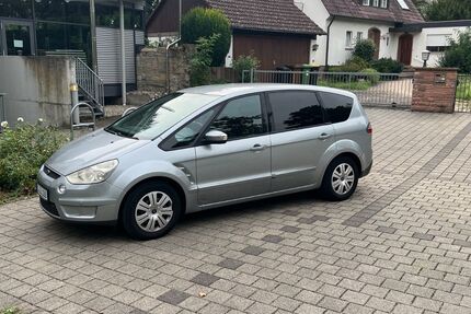 Ford S-Max 303.000 km 1.200 &euro; Schwieberdingen 71701