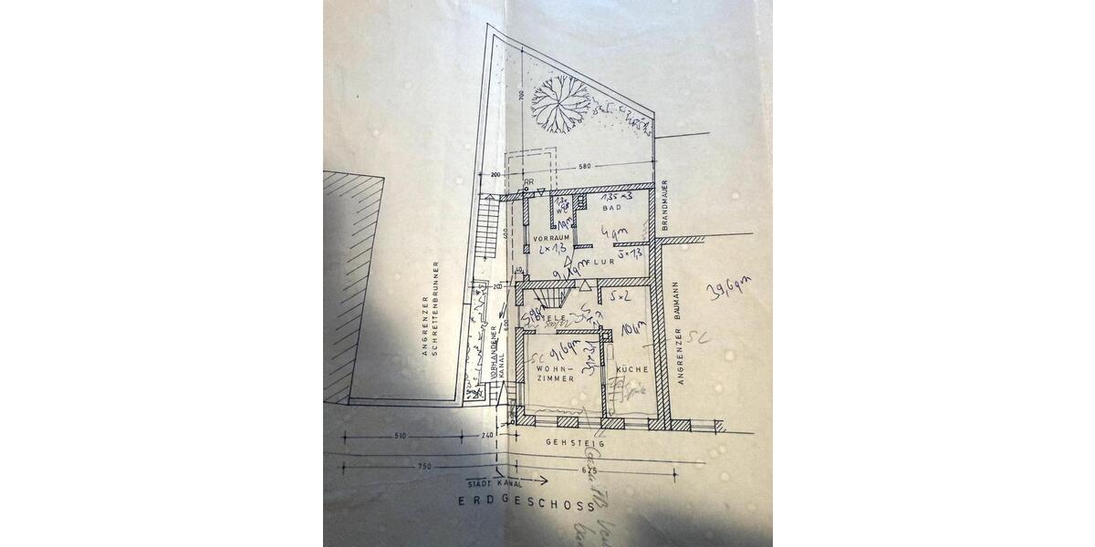 Reihenhaus Landau an der Isar - 6 Zimmer, 140 m&sup2;, 1.400&euro; | Angebot:26117486