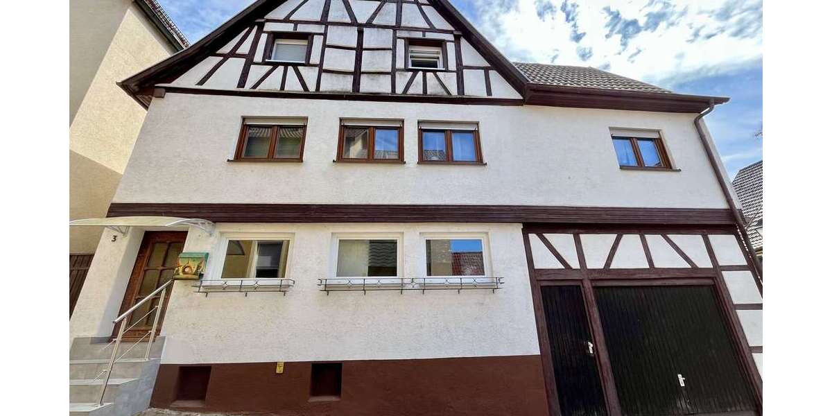 Haus zum Kaufen in Adelsheim 249.000 € 126.24 m² 6 zimmer
