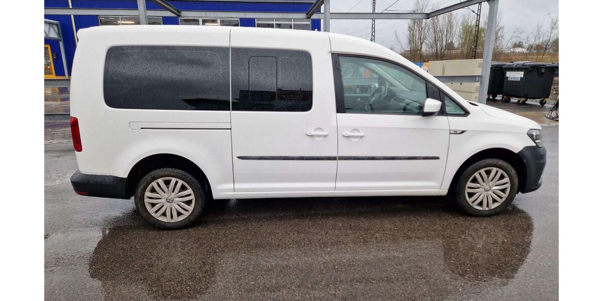VW Caddy 81.500 km 22.690 &euro; Raubling 83064