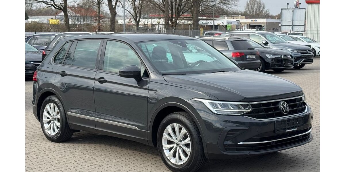 VW Tiguan 91.500 km 20.980 &euro; Neumünster 24537