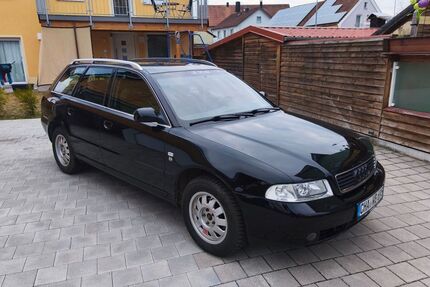 Audi A4 220.000 km 3.000 &euro; Waldmünchen 93449