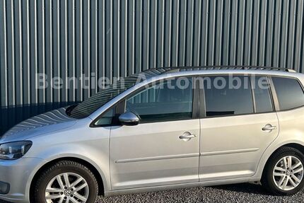 VW Touran 28.850 km 9.980 &euro; Schleswig 24837