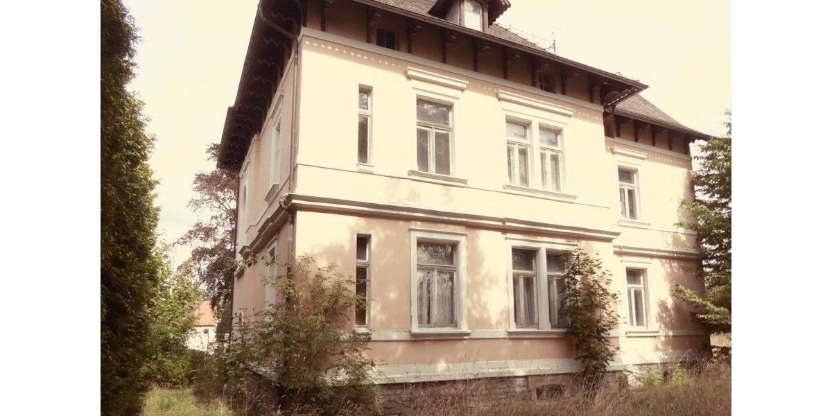 Villa Ebersbach-Neugersdorf Neugersdorf - 8 Zimmer, 240 m&sup2;, 98.000&euro; | Angebot:27118319