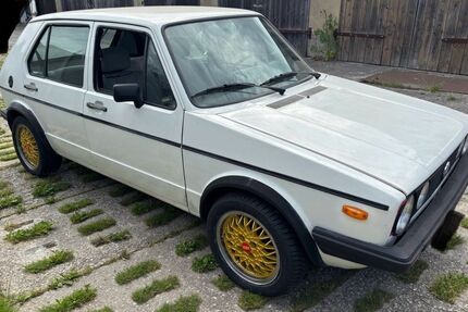 VW Golf 185.250 km 7.999 &euro; Stralsund 18439