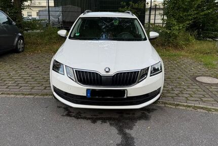 Skoda Octavia 162.000 km 13.990 &euro; Hamburg 22115