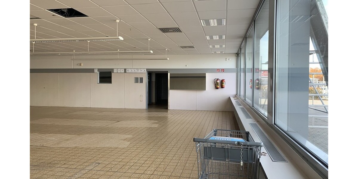 Gewerbefläche mit guter Erreichbarkeit in Mitterteich - Gewerbeobjekt Mitterteich | Angebot:24787952