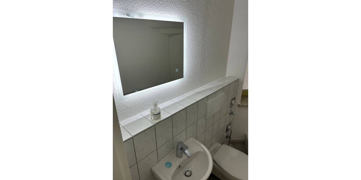 Gewerbeobjekt Altenburg Südost - 4 Zimmer, 156 m&sup2;, 1.000&euro; | Angebot:26028463