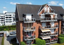 ETW in zweiter Reihe zum Strand… in Scharbeutz