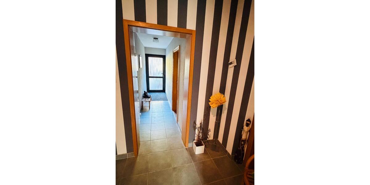 Mehrfamilienhaus, Wohnhaus Einbeck - 8 Zimmer, 155 m&sup2;, 175.000&euro; | Angebot:26265731