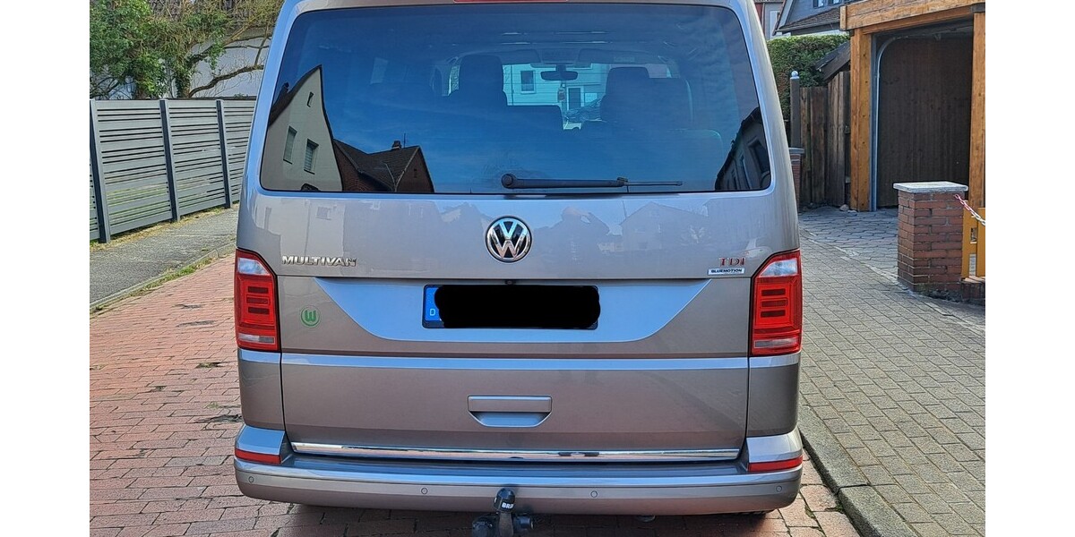 VW Multivan VI 92.000 km 38.650 &euro; Wolfsburg 38440