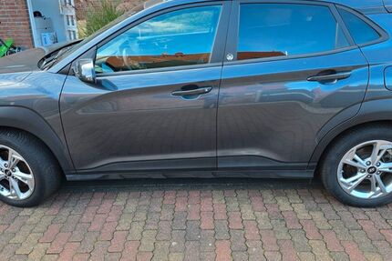 Hyundai KONA 50.400 km 15.490 € Oberhausen 46049
