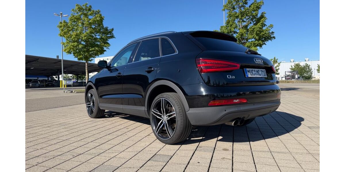 Audi Q3 216.500 km 13.500 &euro; München 81245