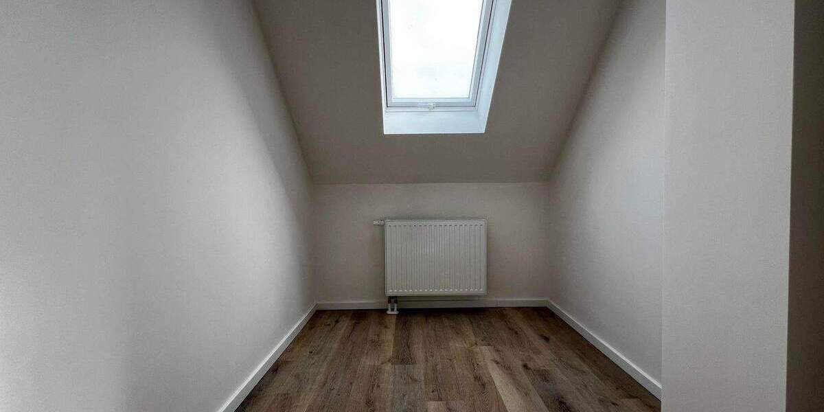 Etagenwohnung Cadolzburg - 4 Zimmer, 99 m&sup2;, 310.000&euro; | Angebot:25797922