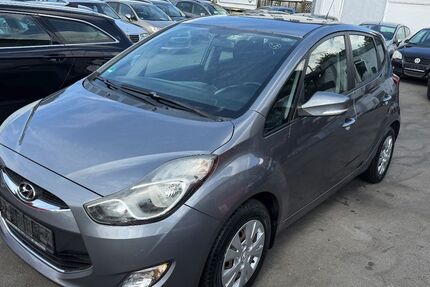 Hyundai ix20 268.000 km 1.999 &euro; Paderborn 33100