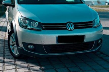 VW Touran 90.325 km 10.500 &euro; Pfaffenhofen 85276