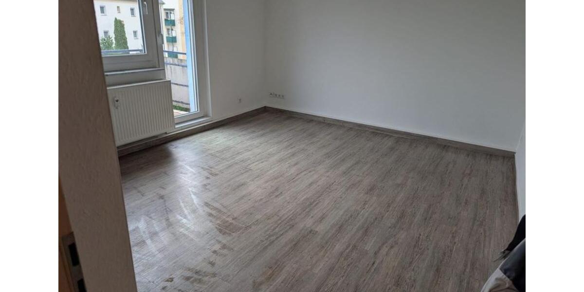 Etagenwohnung Schleife - 4 Zimmer, 68 m&sup2;, 380&euro; | Angebot:25079488