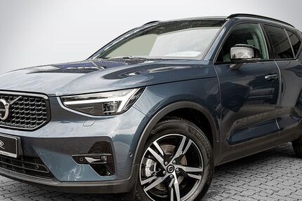 Volvo XC40 13.700 km 34.890 &euro; Pinneberg 25421