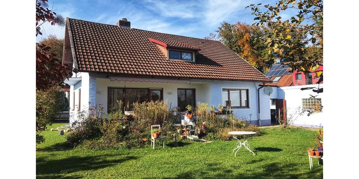 Einfamilienhaus Osterhofen - 6 Zimmer, 165 m&sup2;, 1.500&euro; | Angebot:26266106