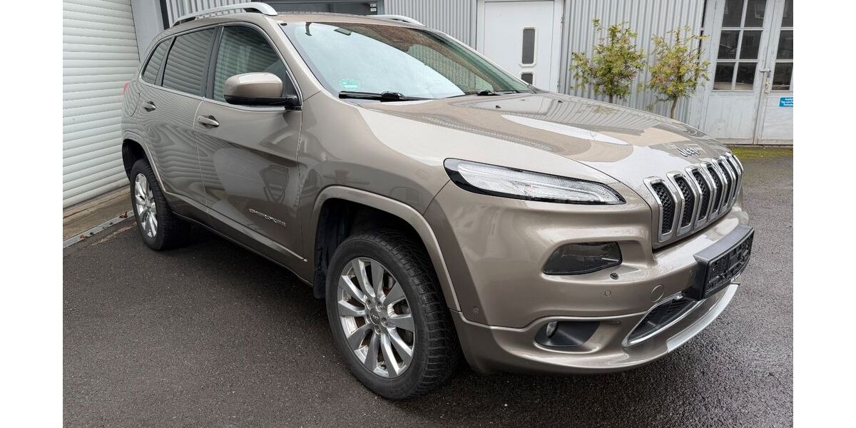 Jeep Cherokee 167.180 km 14.990 &euro; Iserlohn 58636