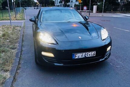 Porsche Panamera 203.000 km 28.000 &euro; Frankfurt am Main 60528
